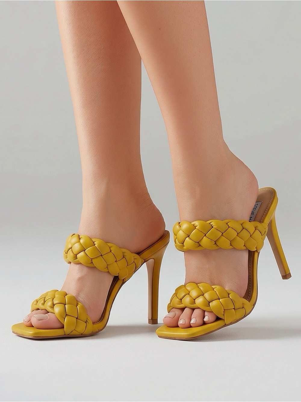 Steve Madden Mustard Yellow Braided Women's Sandals Size 7.5 - Picture 2 of 7